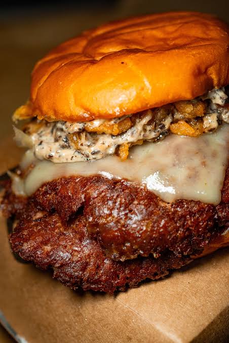 Truffle Mantarlı Burger