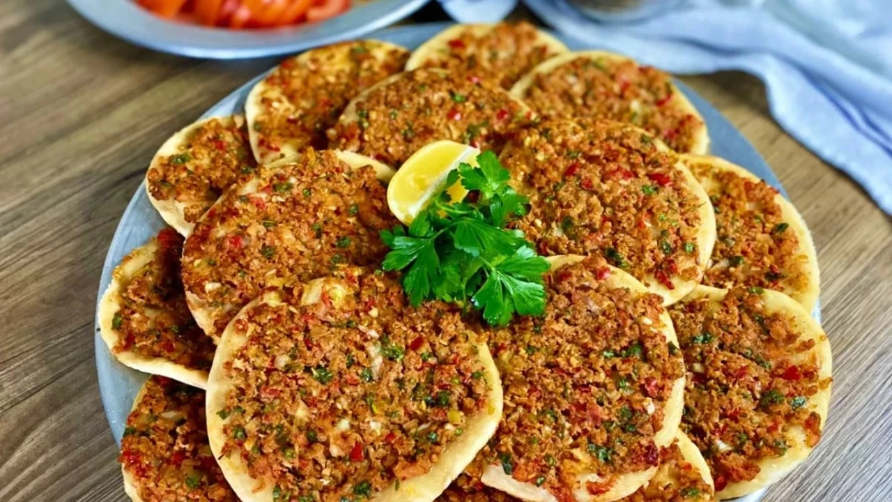 Tarsus Lahmacun (Fındık)